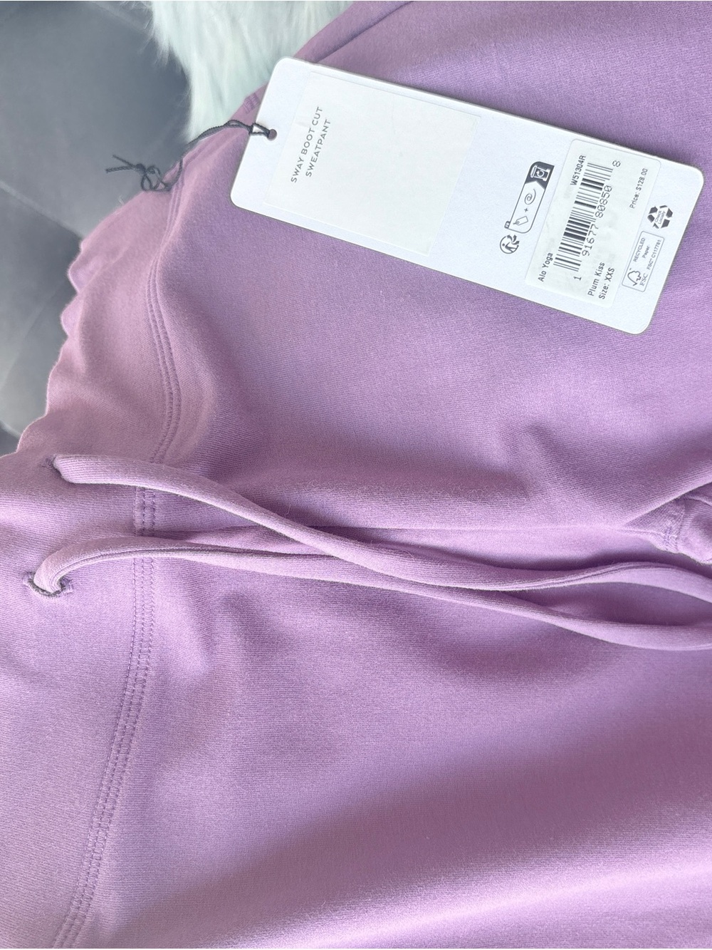 Alo Yoga Sway Bootcut Sweatpant Plum Kiss XXS NWT 💜 - Picture 5 of 8